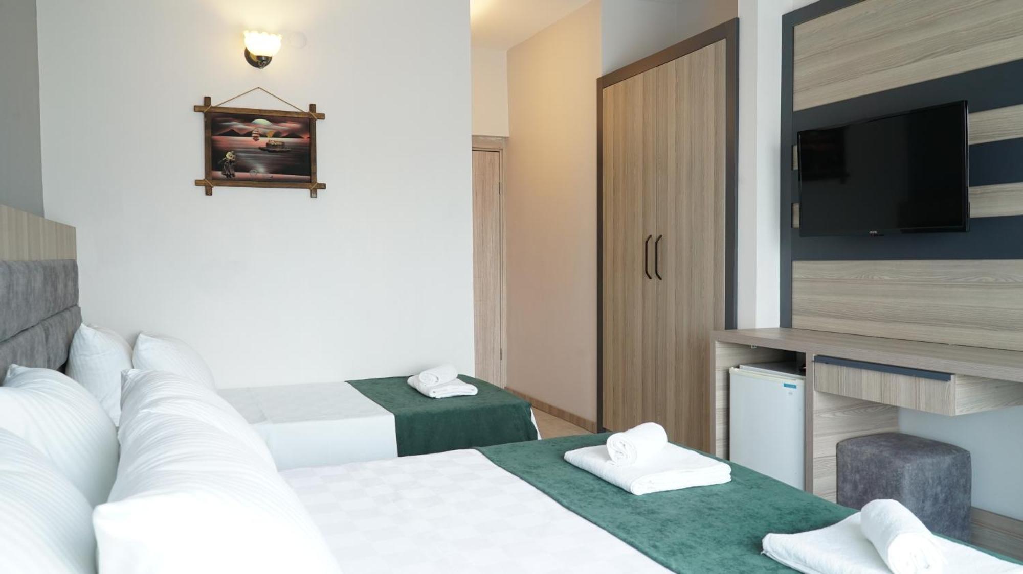Medos Beach Hotel Kusadasi Exterior photo